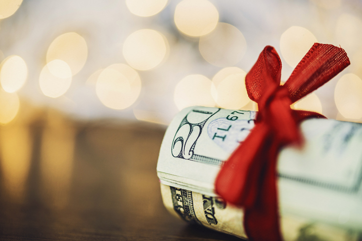 Creative Ways to Give Cash this Christmas